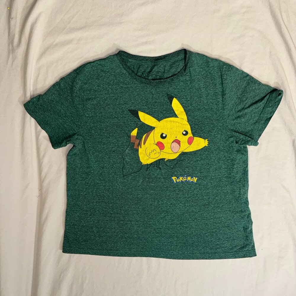 Pokémon Pikachu Green T-Shirt Boy XL Classic Retro Gamer Tee Nintendo Top Graphc